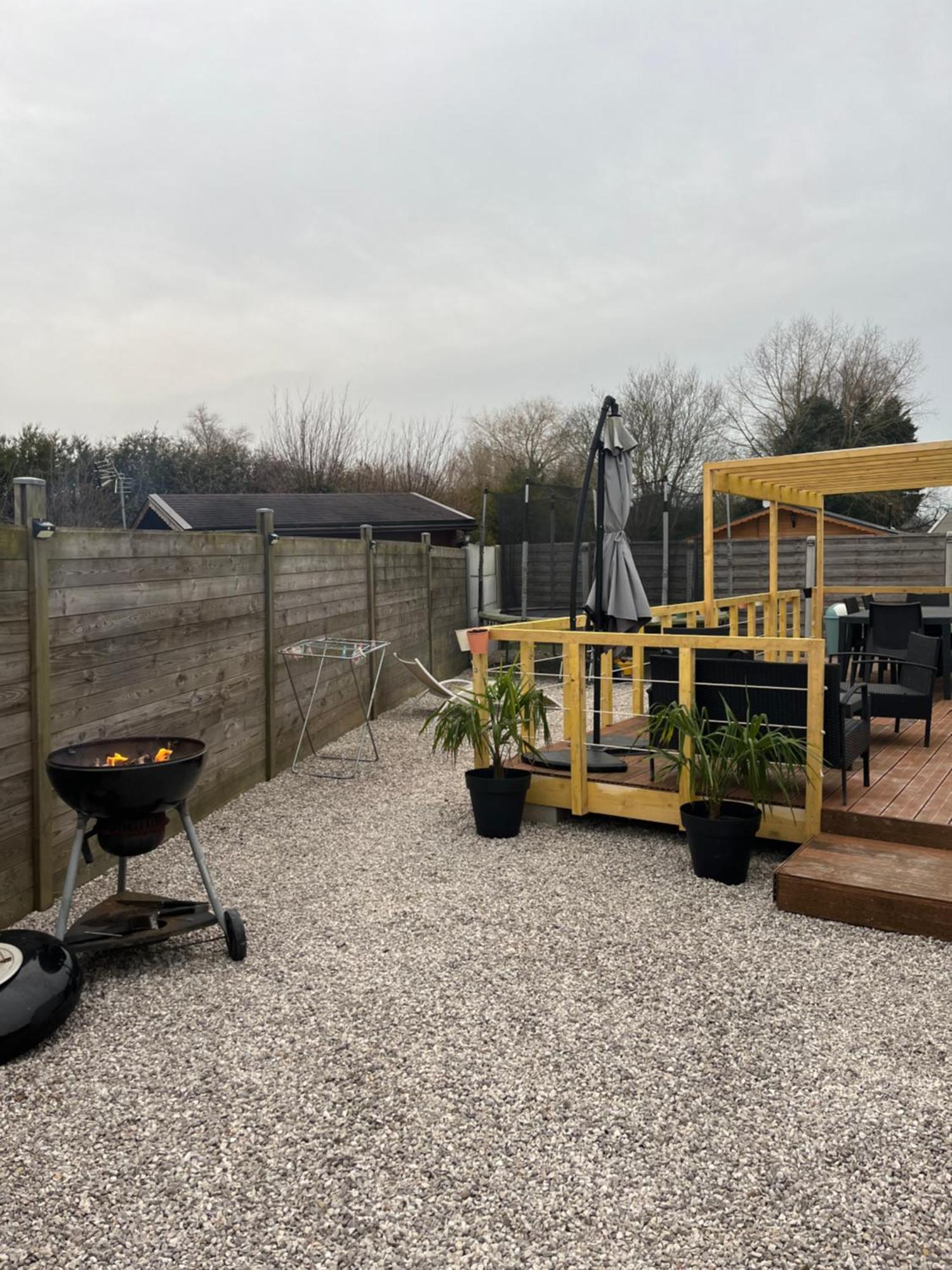 Hotel Le Familly Team Ardres Exterior foto